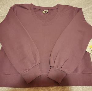 ❤️🧘‍♀️🧘‍♀️Lavendar medium pullover🏃‍♀️🏃‍♀️